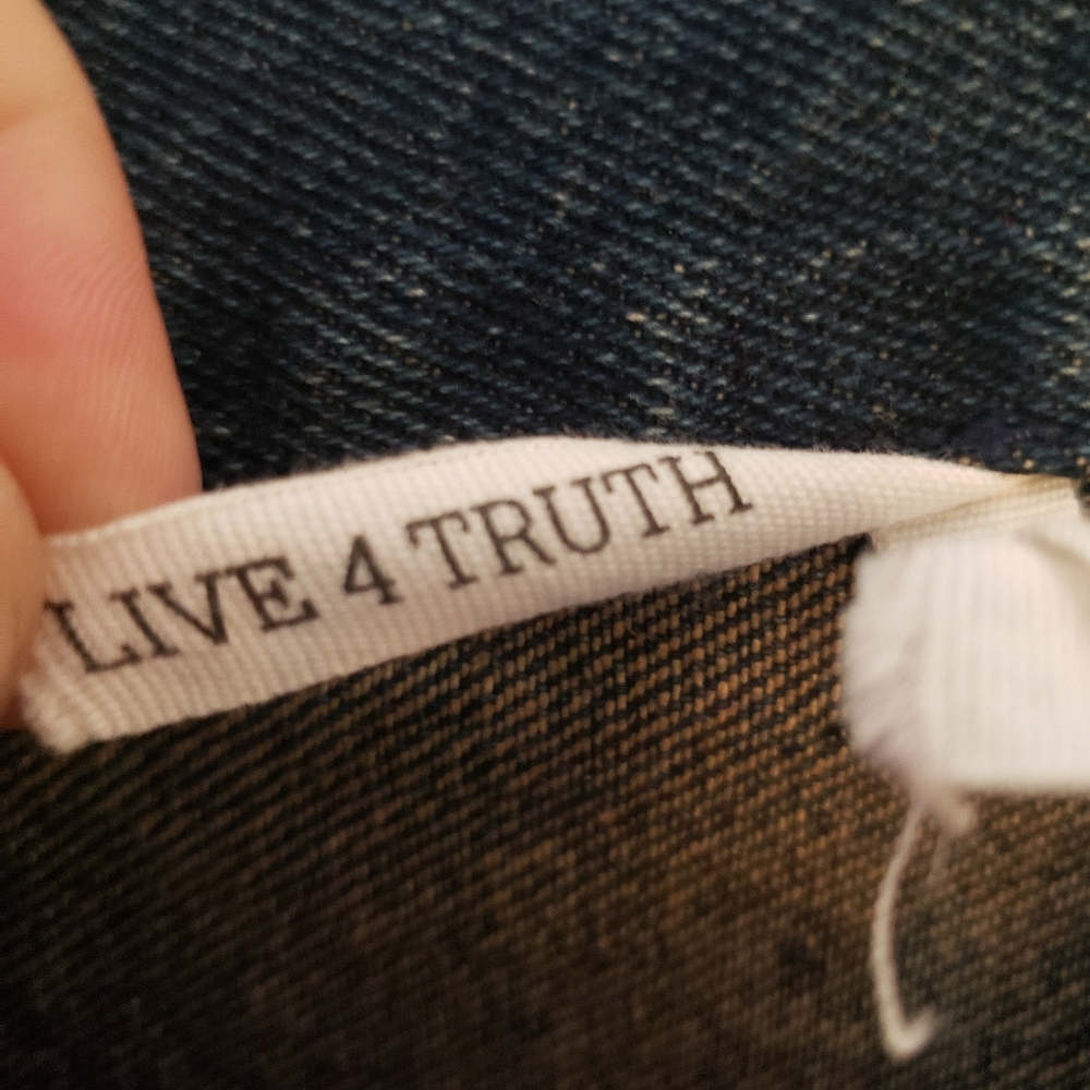 Live for Truth XL - Picture 3 of 4